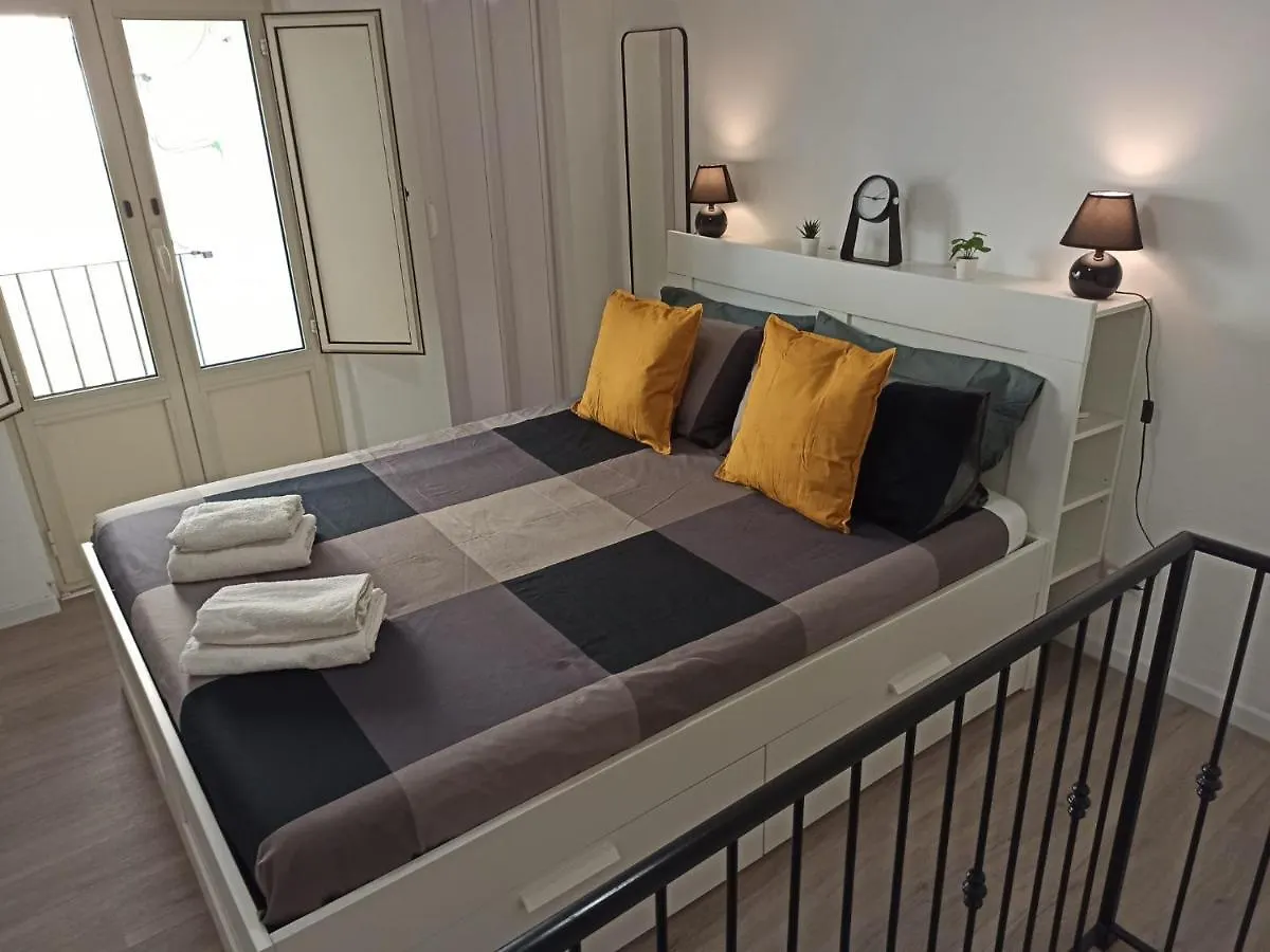 Vila Rainbow House Katánie
